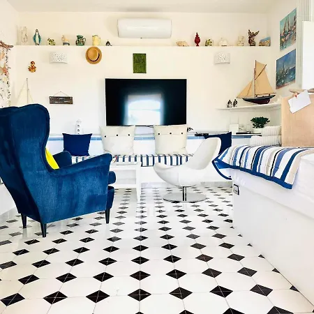 Casa Molo 13 *