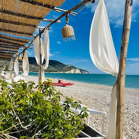 Holiday home Casa Molo 13 *