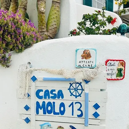 Casa Molo 13 Holiday home
