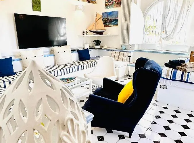 Casa Molo 13 *